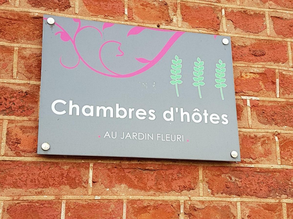B&B Au Jardin Fleuri Marche-en-Famenne Esterno foto